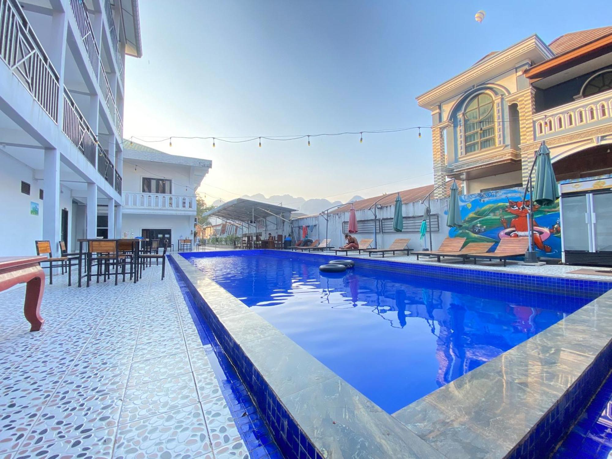 Vangvieng Charming Boutique Hotel Vang Vieng Extérieur photo