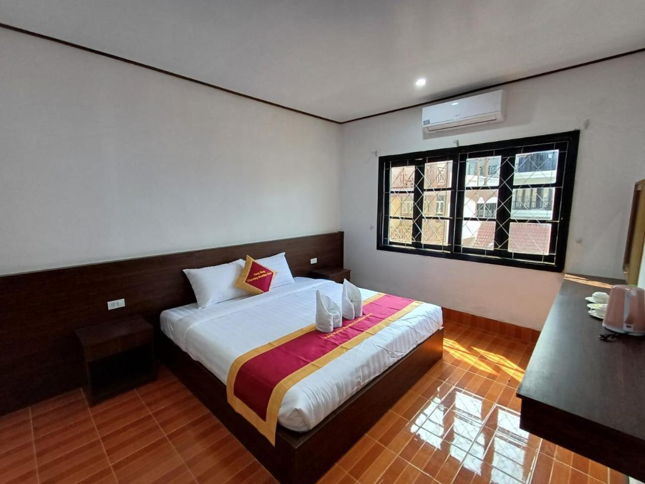 Vangvieng Charming Boutique Hotel Vang Vieng Extérieur photo